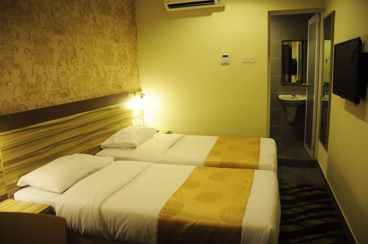 Hotel Zamburger Victory City Johor Bahru Zimmer foto